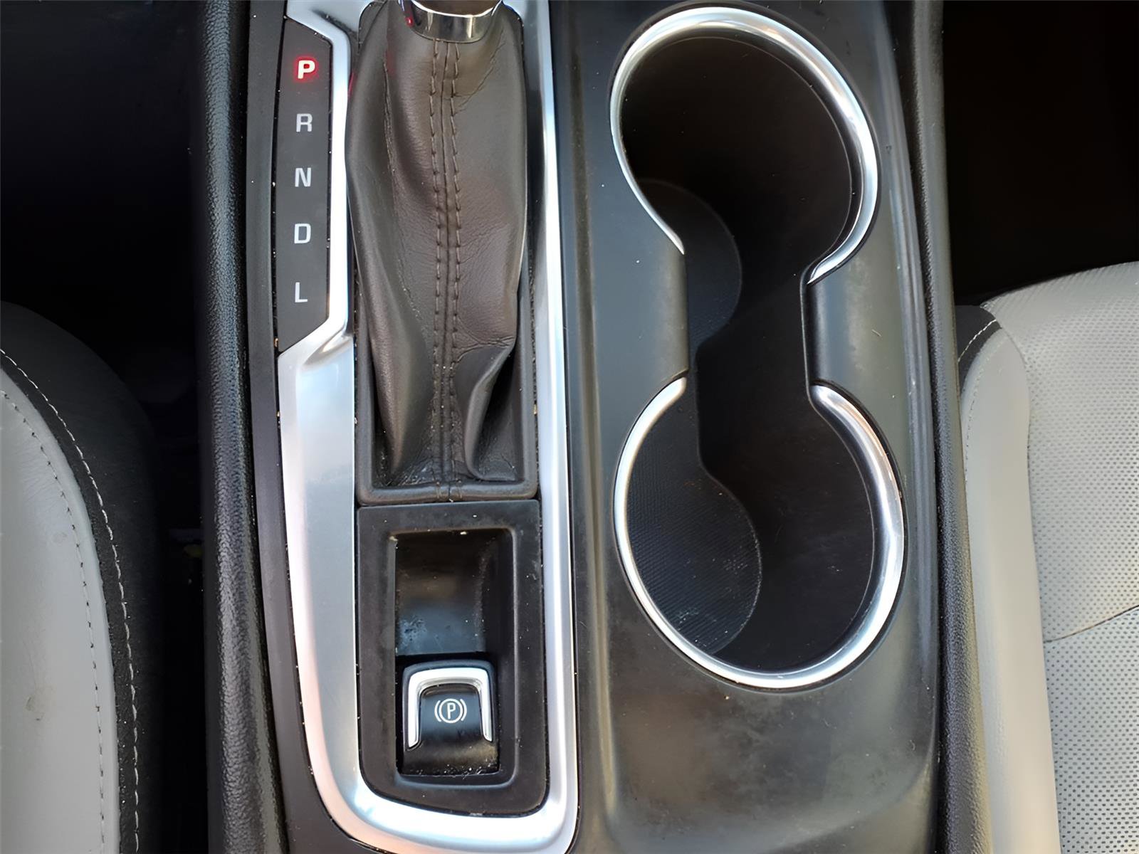 Used 2019 Chevrolet Equinox Premier image 25