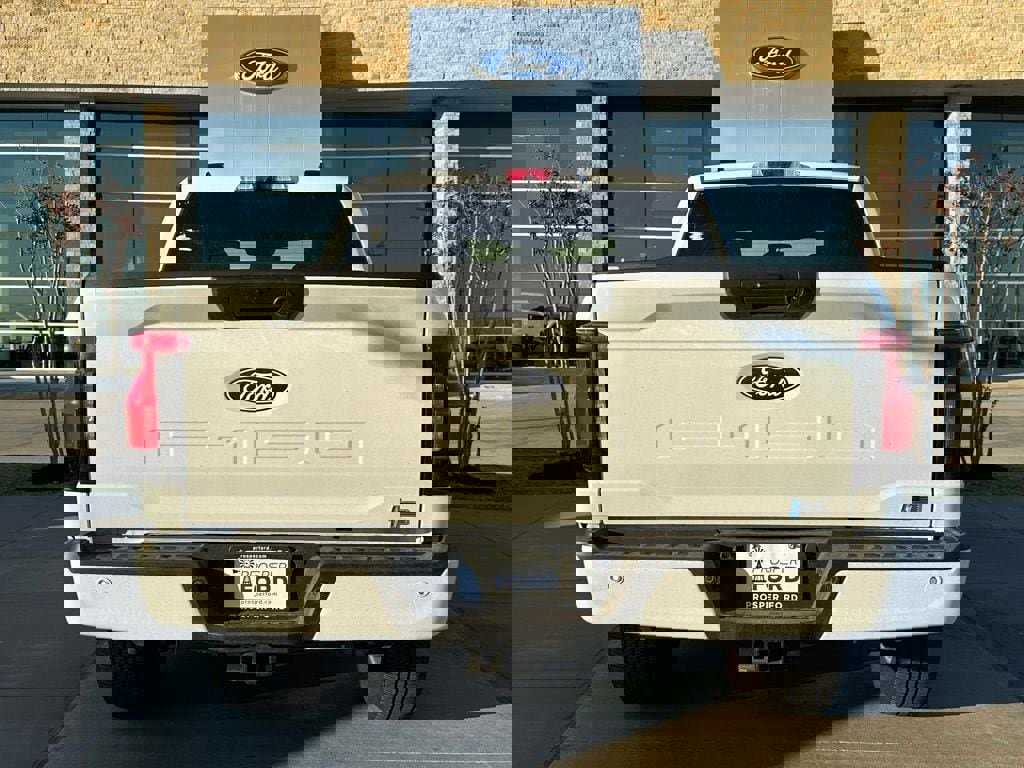 New 2025 Ford F150 Lightning Flash image 44