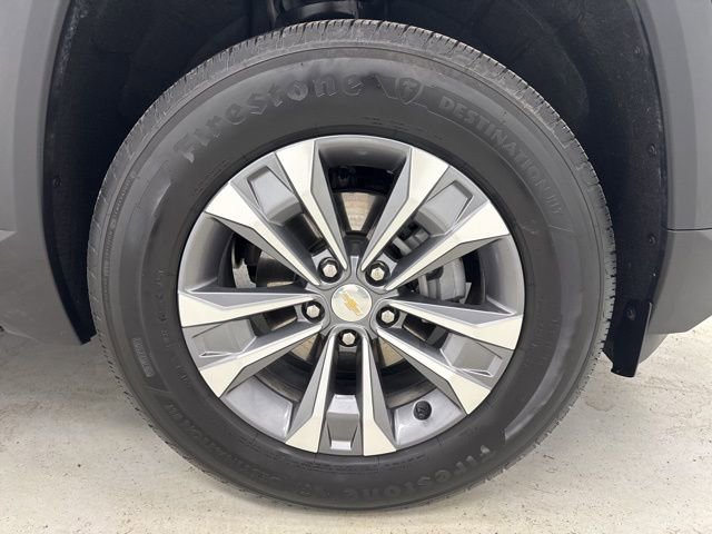 Used 2026 Chevrolet Equinox LT w/ Convenience Package II FWD image 32