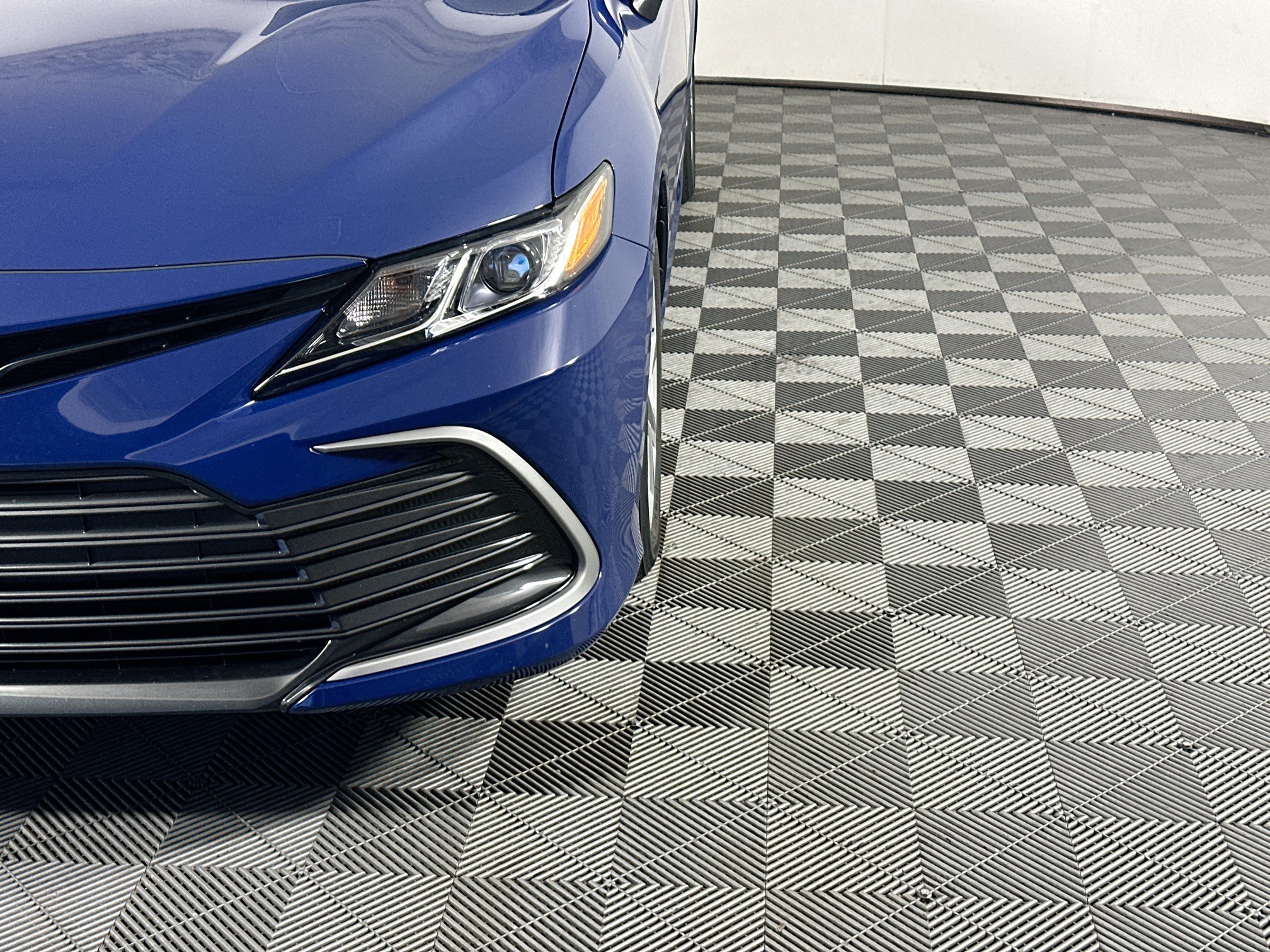 Certified 2024 Toyota Camry LE FWD image 9