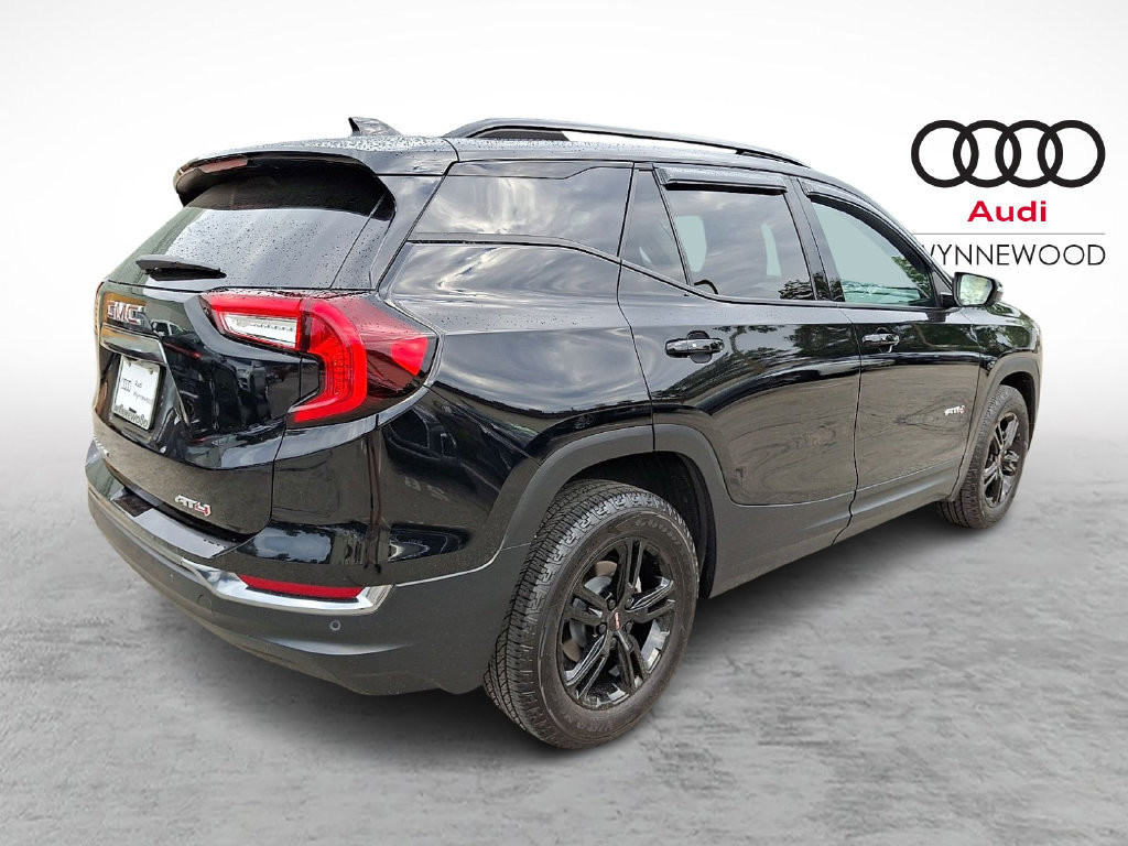 Used 2024 GMC Terrain AT4 AWD/4WD image 6