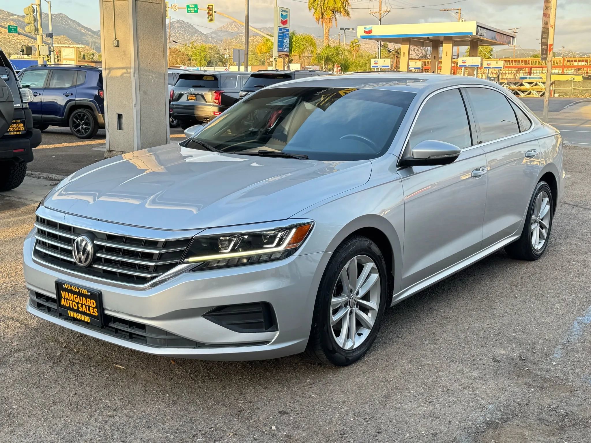 Used 2020 Volkswagen Passat 2.0T SE image 6