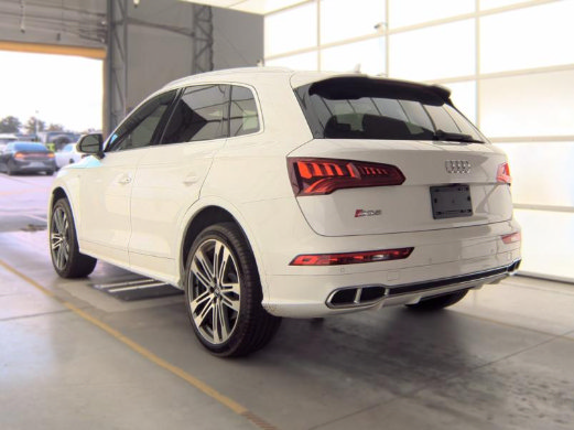 Used 2018 Audi SQ5 Premium Plus w/ Navigation Package AWD/4WD image 2