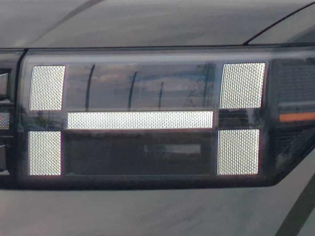 New 2026 Hyundai Santa Fe Limited FWD image 10
