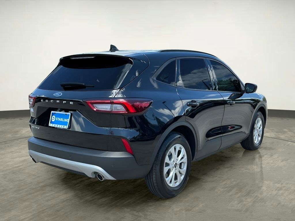 Certified 2025 Ford Escape Active w/ Tech Pack #1 FWD image 7