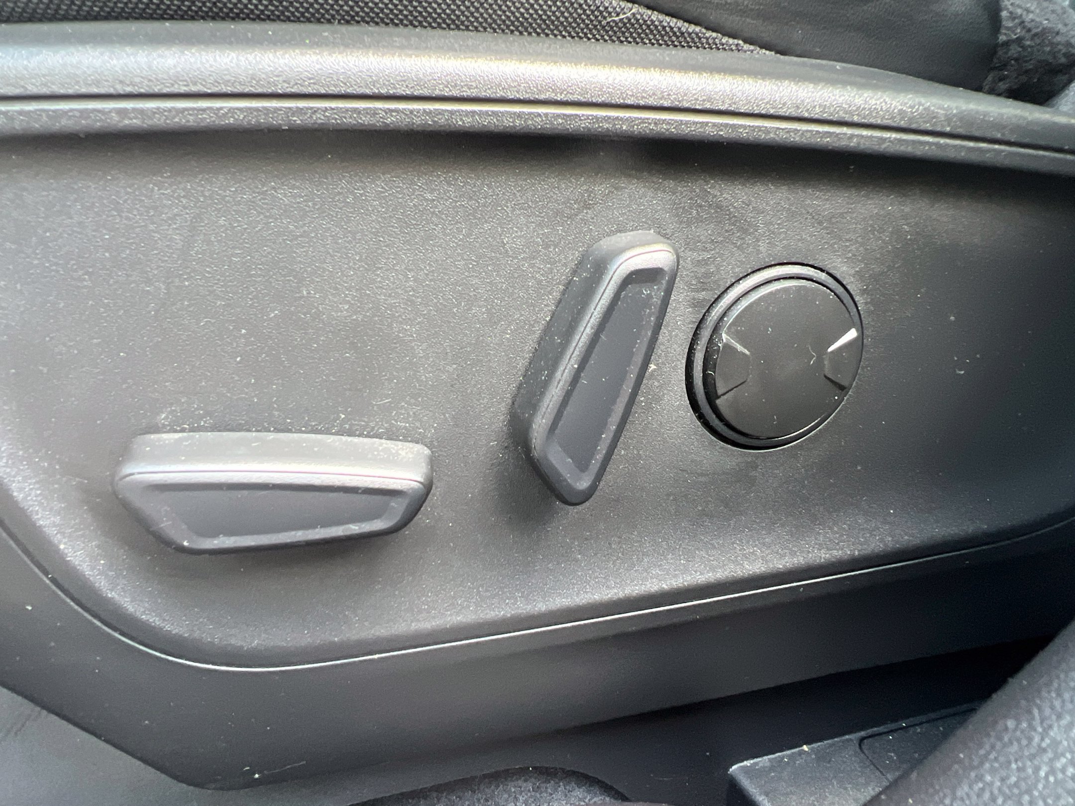 Used 2023 Ford Escape SE FWD image 19