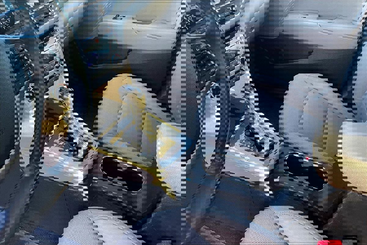 Used 2018 Hyundai Elantra Value Edition w/ Cargo Package image 12