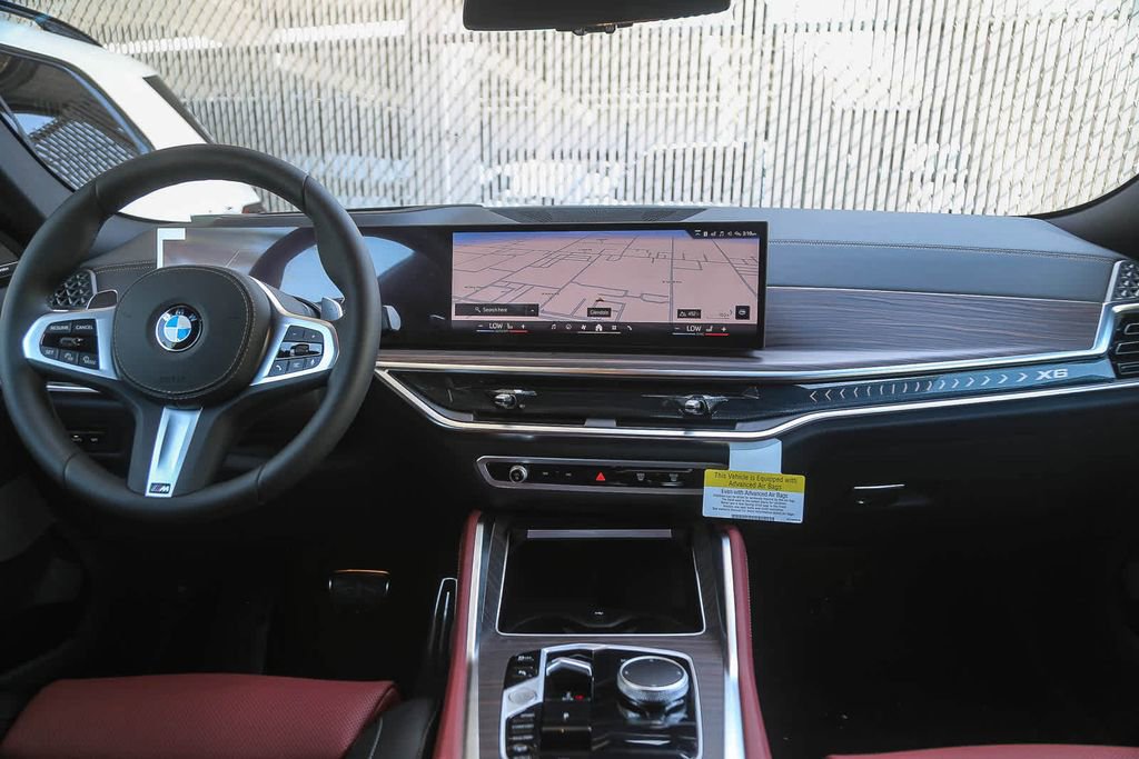 New 2026 BMW X6 xDrive40i w/ Premium Package image 9