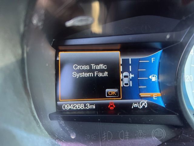 Used 2020 Ford Edge SEL image 12