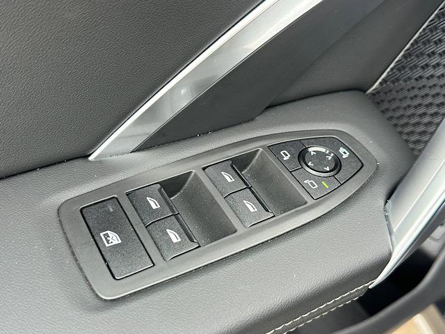 Certified 2025 BMW X1 xDrive28i image 16