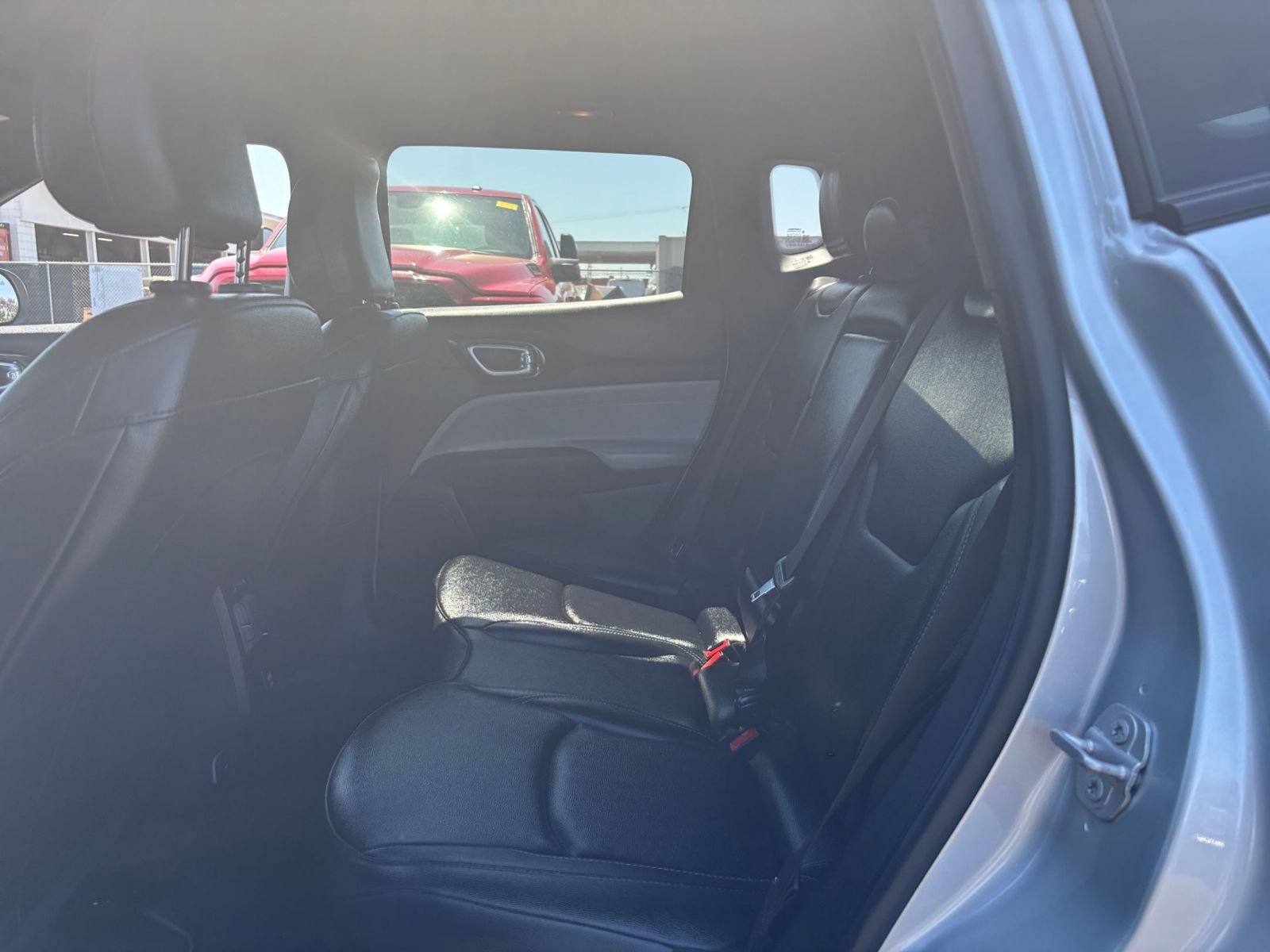 Used 2025 Jeep Compass Limited AWD/4WD image 27