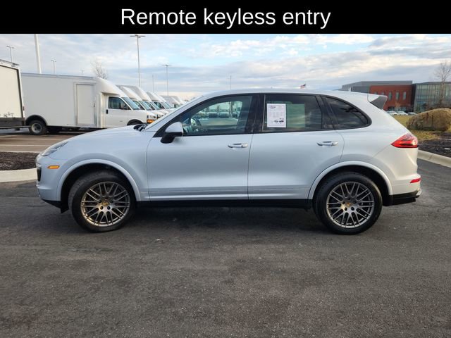 Used 2018 Porsche Cayenne Platinum Edition image 4