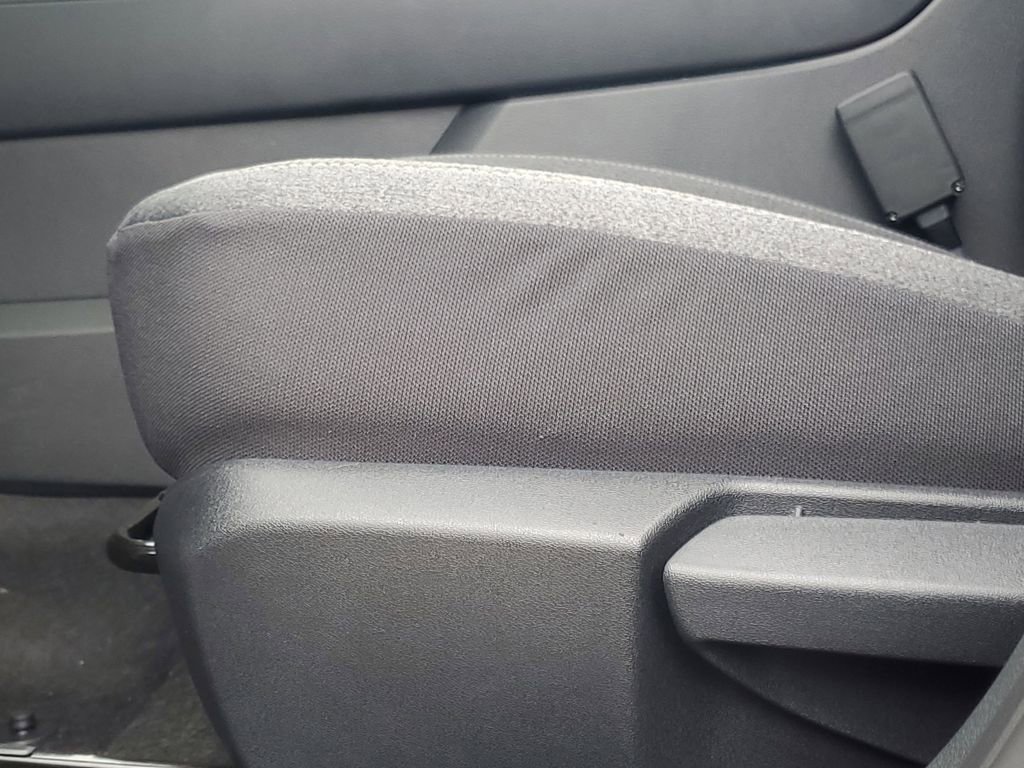 New 2026 Nissan Kicks SV image 12