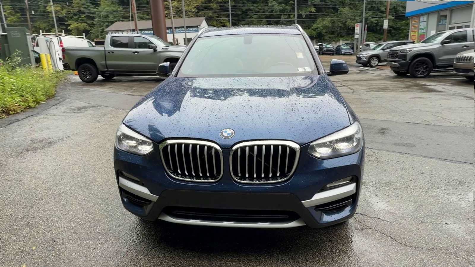 Used 2018 BMW X3 xDrive30i AWD/4WD image 3