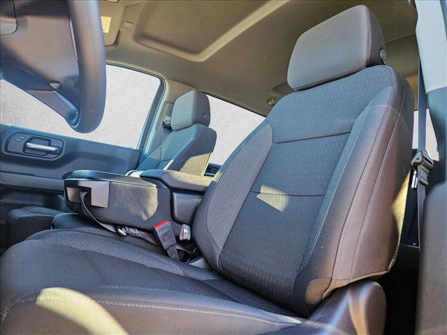 New 2026 Chevrolet Silverado 1500 Custom w/ Turbomax Blackout Package image 4