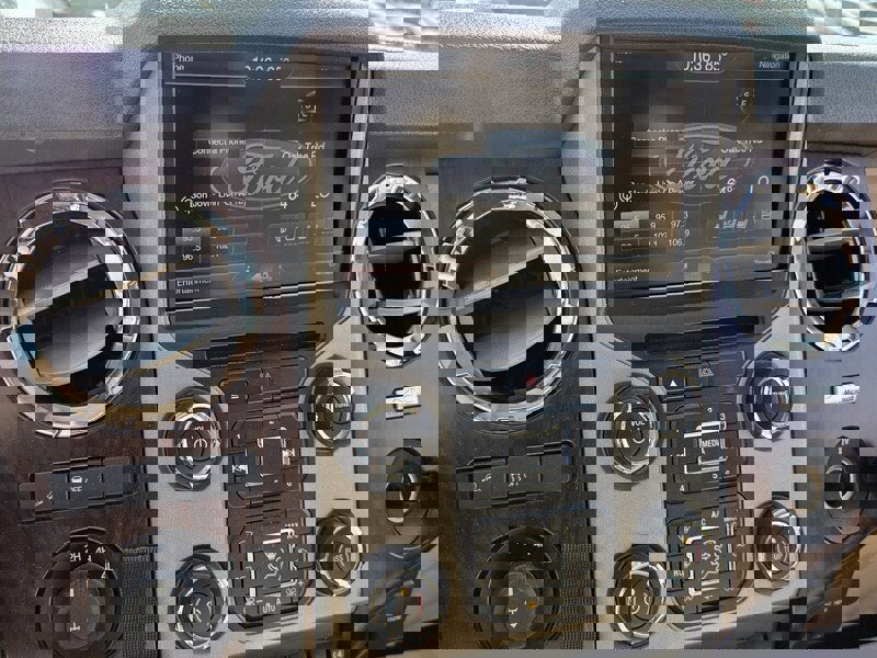 Used 2014 Ford F350 Lariat w/ Lariat Ultimate Package image 21