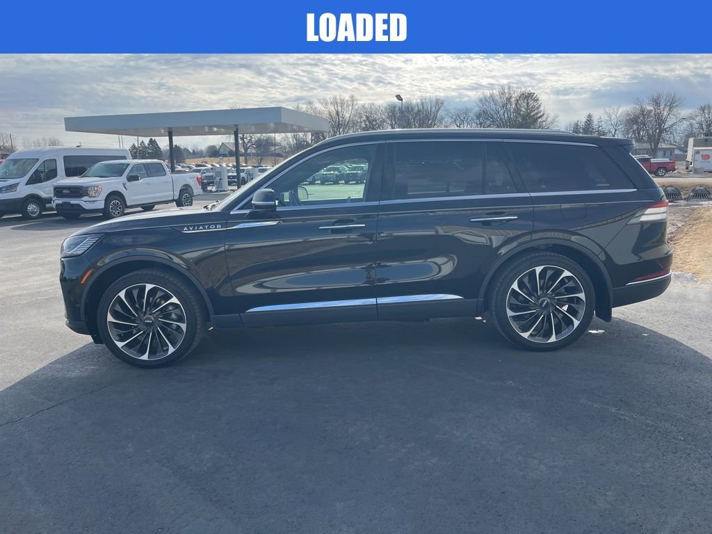 Used 2025 Lincoln Aviator Reserve w/ Equipment Group 201A image 7