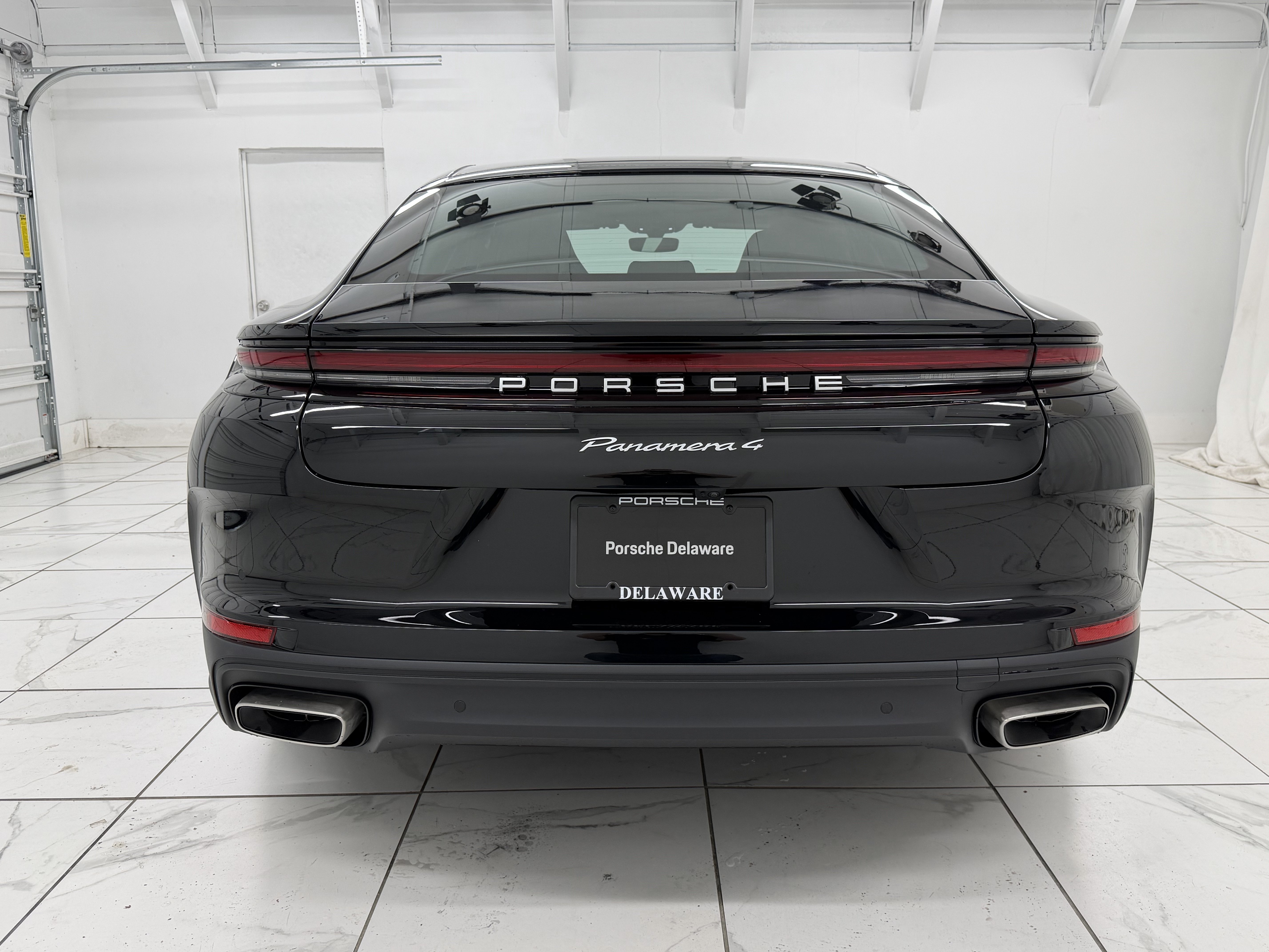 New 2026 Porsche Panamera image 13