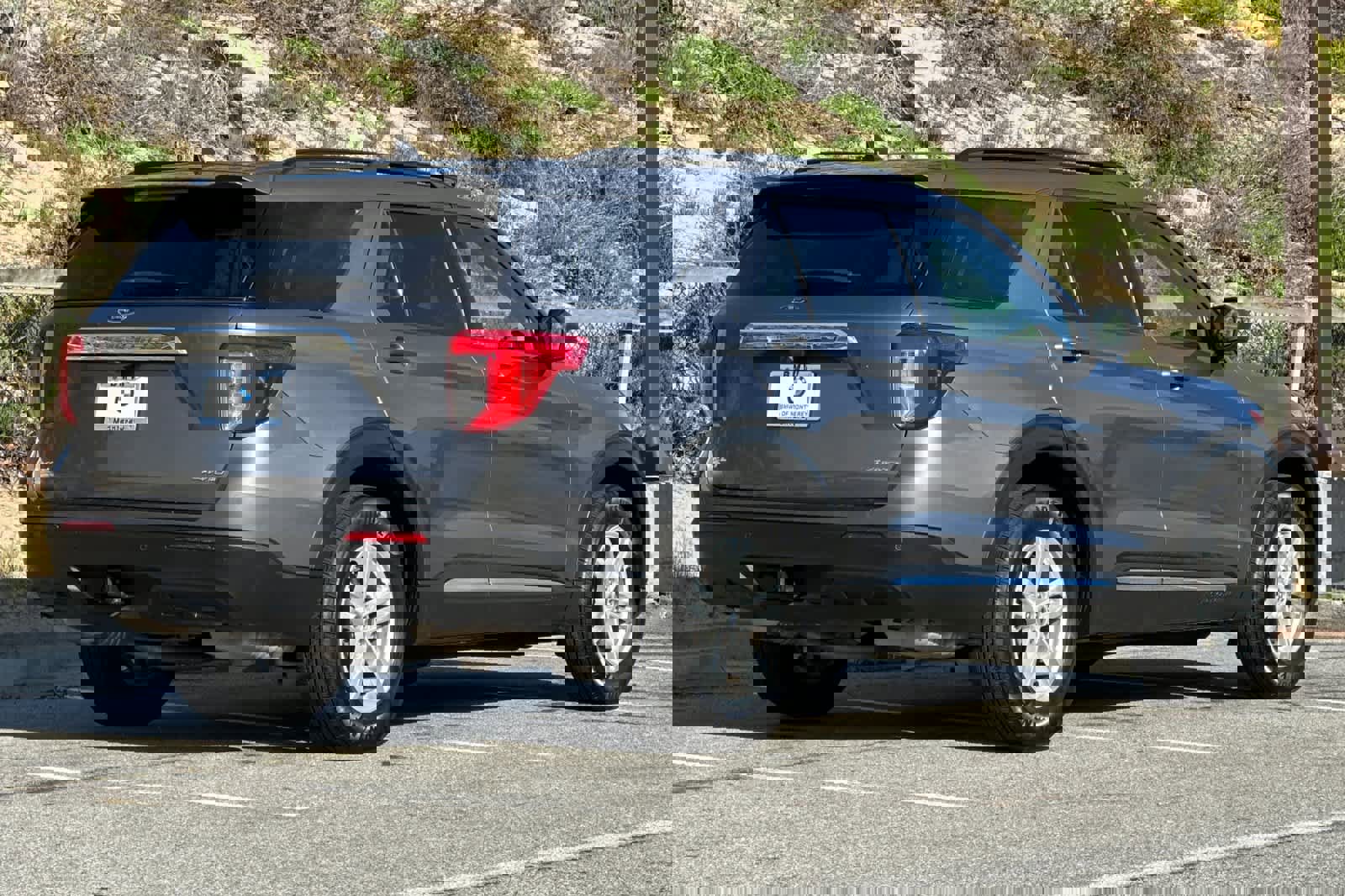 Used 2022 Ford Explorer XLT w/ Class IV Trailer Tow Package video 2