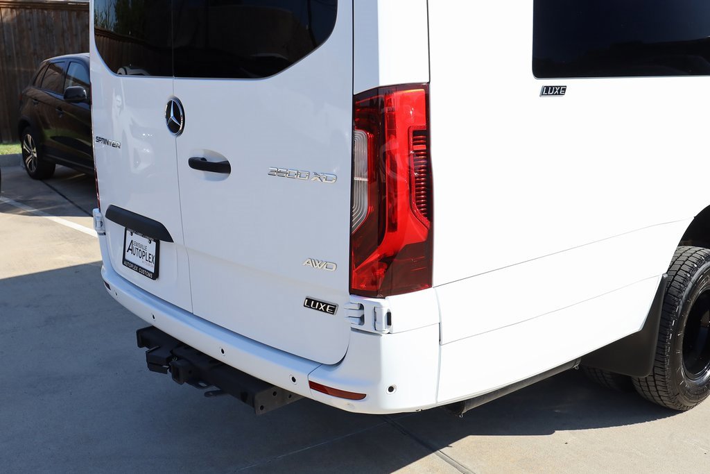 Used 2023 Mercedes-Benz Sprinter 3500 image 36