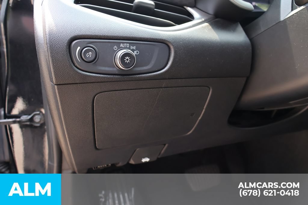 Used 2024 Chevrolet Malibu LT FWD image 12