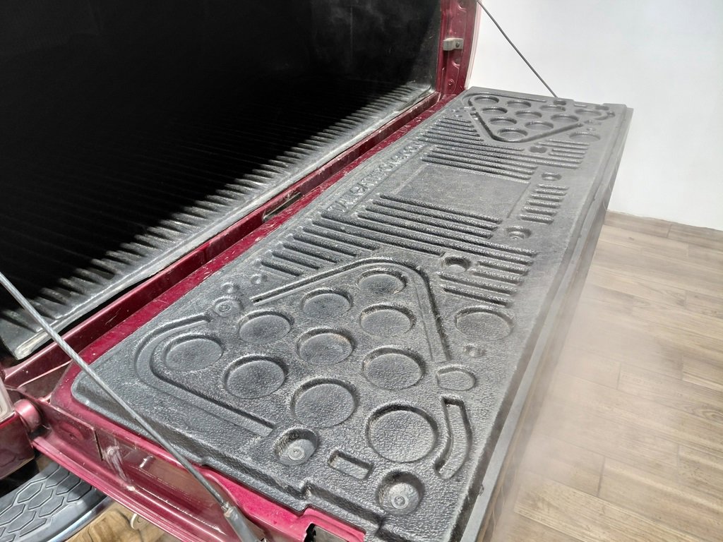 Certified 2018 RAM 1500 Laramie image 24