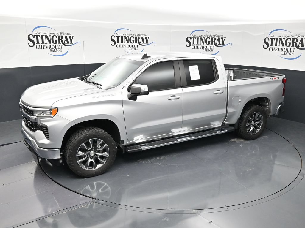 Used 2022 Chevrolet Silverado 1500 LT AWD/4WD image 22