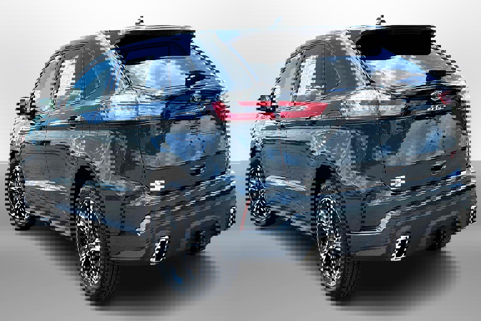 Used 2024 Ford Edge ST AWD/4WD image 10