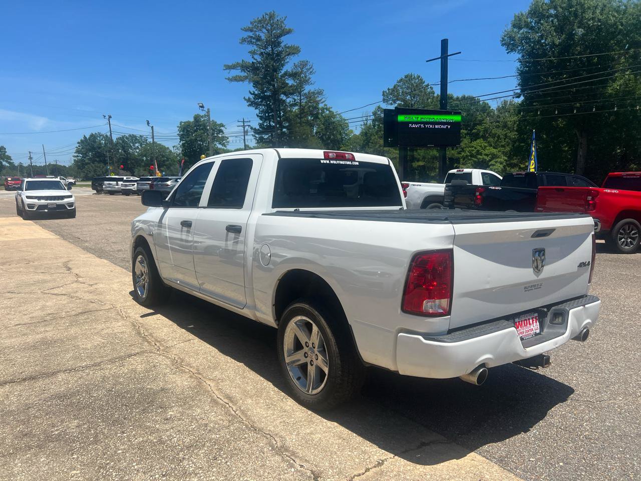 Used 2014 RAM 1500 Express AWD/4WD image 7