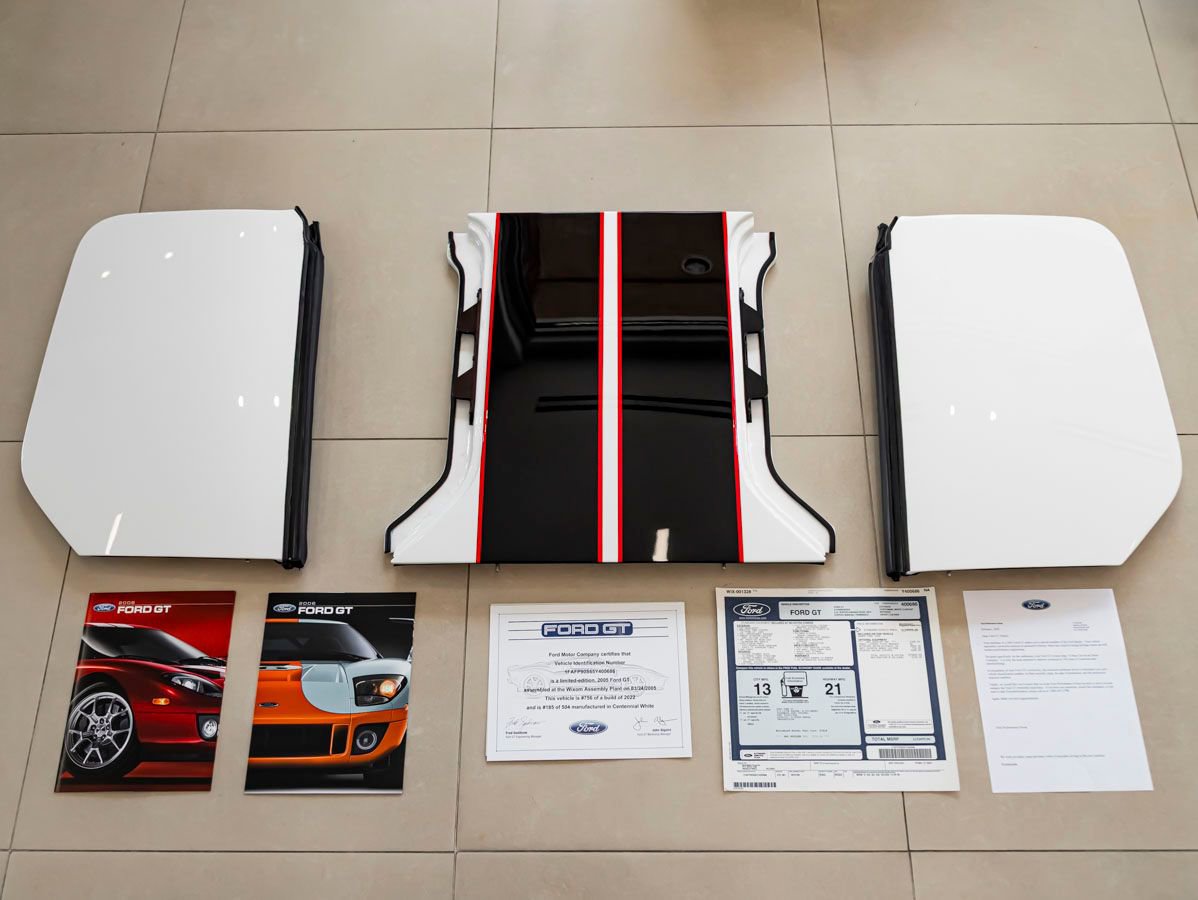 Used 2005 Ford GT image 40