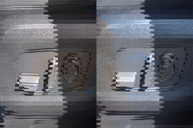 New 2026 Kia Carnival EX image 23