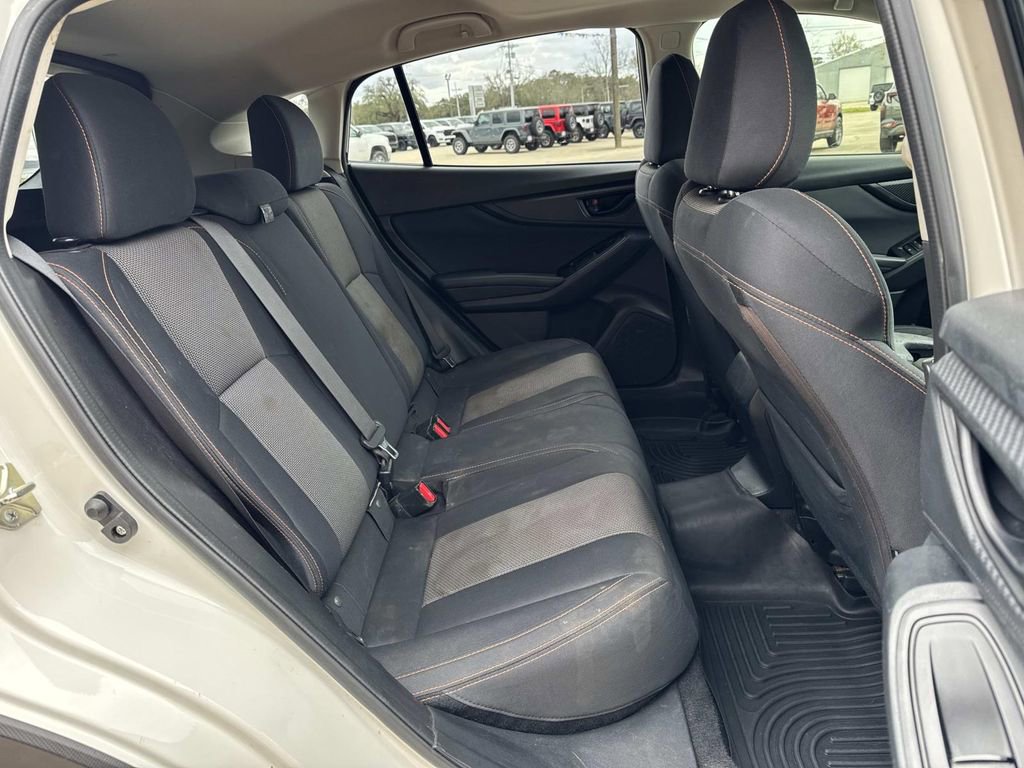 Used 2019 Subaru Crosstrek 2.0i Premium image 18