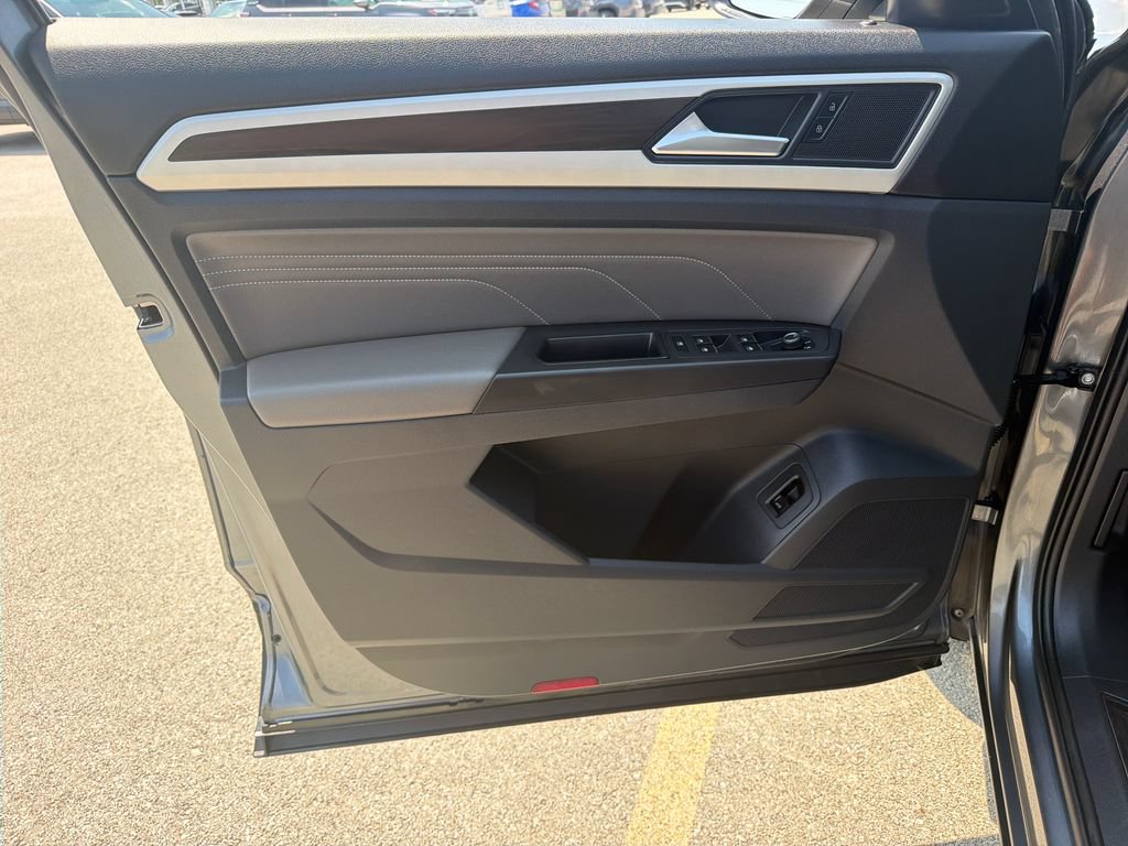 Certified 2023 Volkswagen Atlas SE AWD/4WD image 9