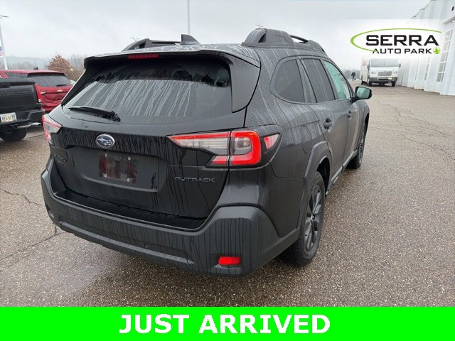 Used 2024 Subaru Outback Onyx Edition image 3