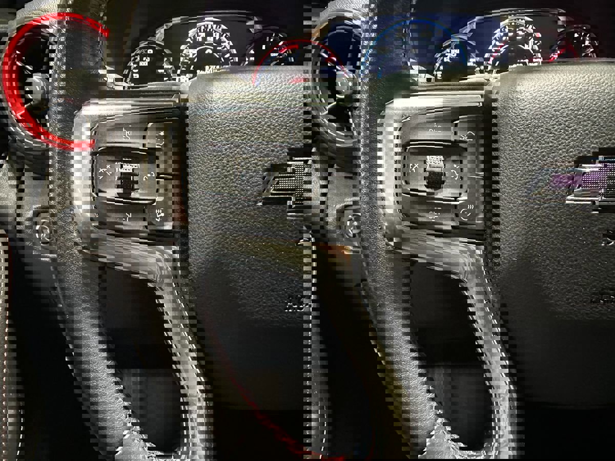 Used 2022 Chevrolet Blazer RS image 33