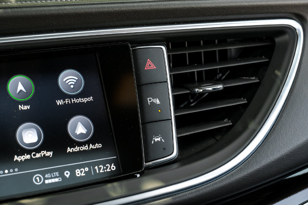 Used 2024 Buick Enclave Avenir w/ Avenir Technology Package FWD image 37