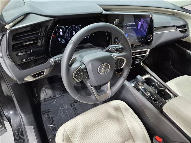 Used 2024 Lexus RX 350 FWD w/ Technology Package image 10