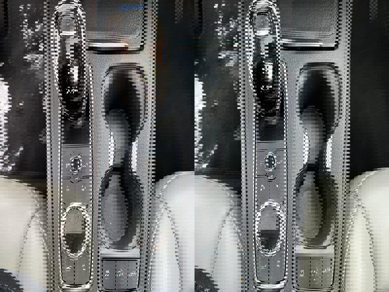 Used 2022 Cadillac XT4 Premium Luxury w/ Sun And Sound Package image 35