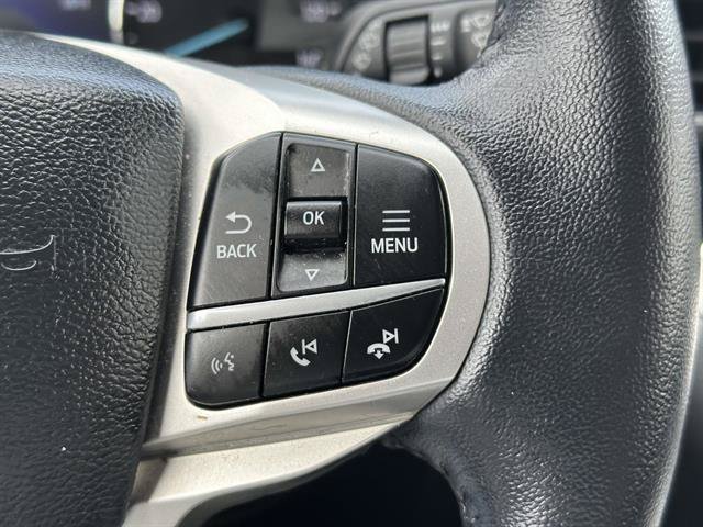 Used 2022 Ford Explorer XLT w/ Equipment Group 202A AWD/4WD image 36