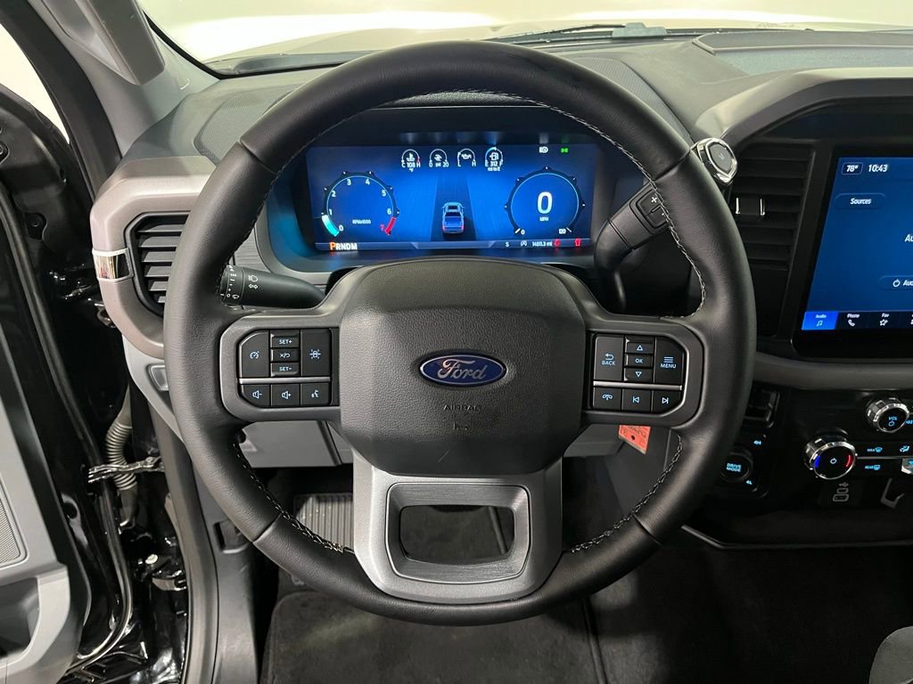 Used 2025 Ford F150 XLT w/ Equipment Group 301A Standard AWD/4WD image 18