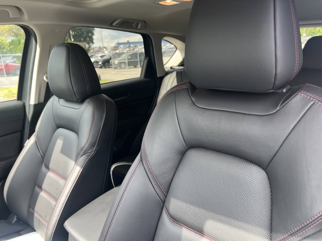Certified 2025 MAZDA CX-5 Carbon Edition AWD/4WD image 5