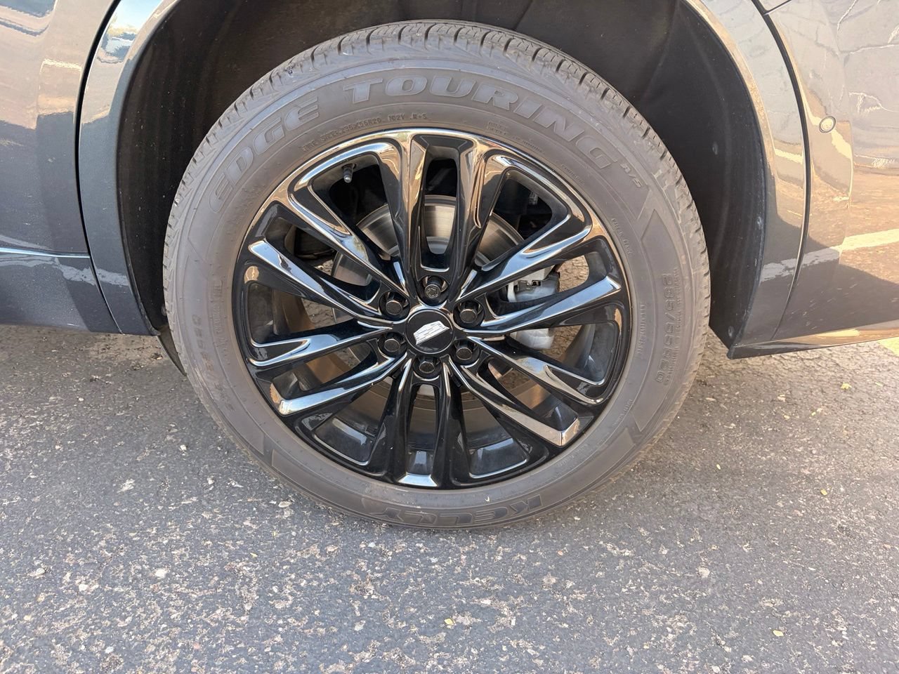 Used 2021 Cadillac XT6 Sport w/ LPO, ONYX Package AWD/4WD image 7