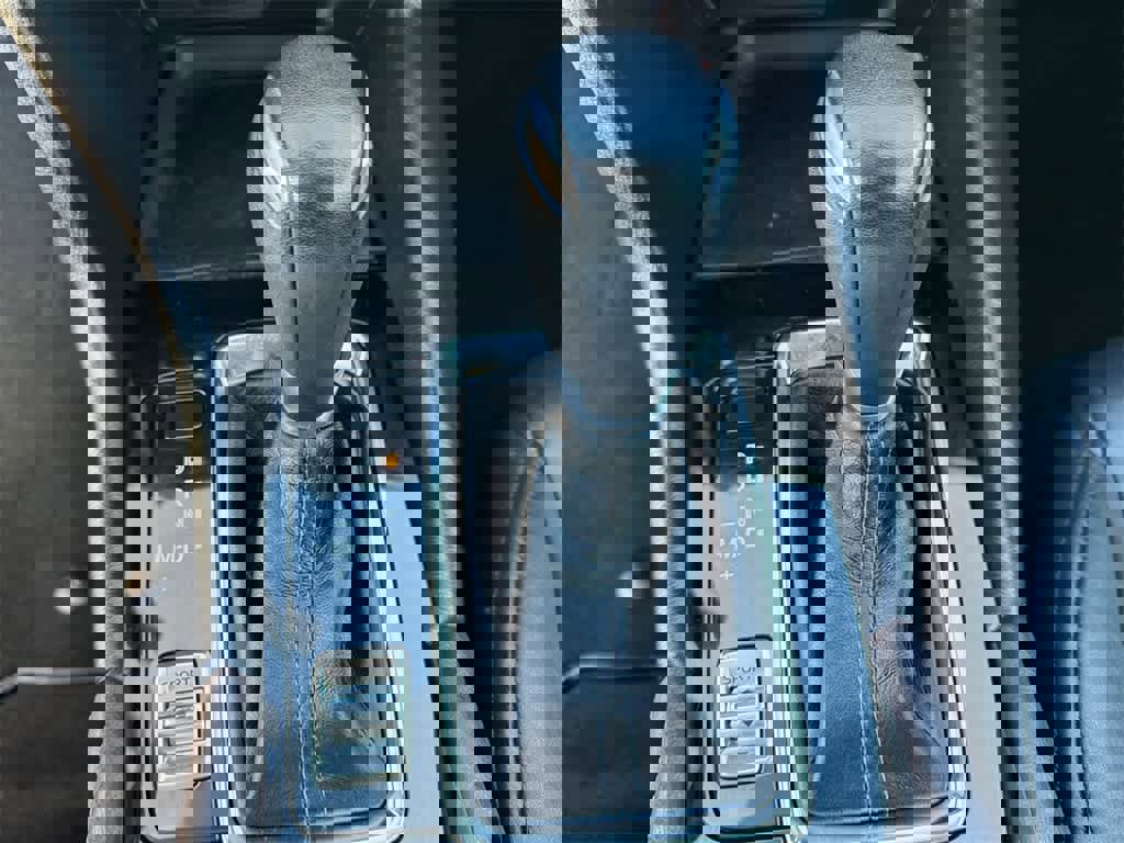 Used 2017 MAZDA MAZDA3 Touring image 29