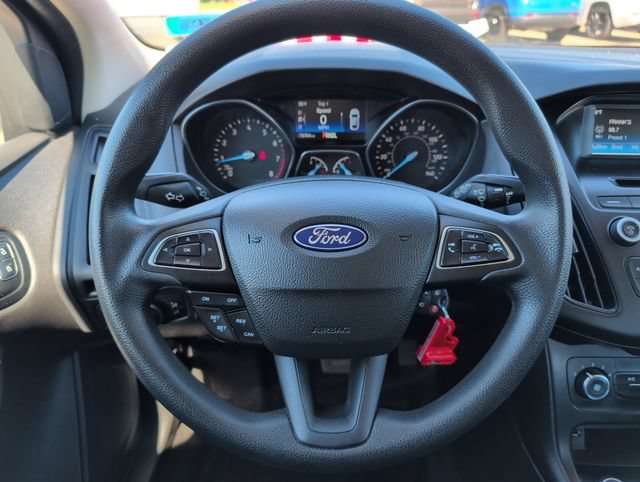 Used 2017 Ford Focus SE w/ Interior Protection Package FWD image 16