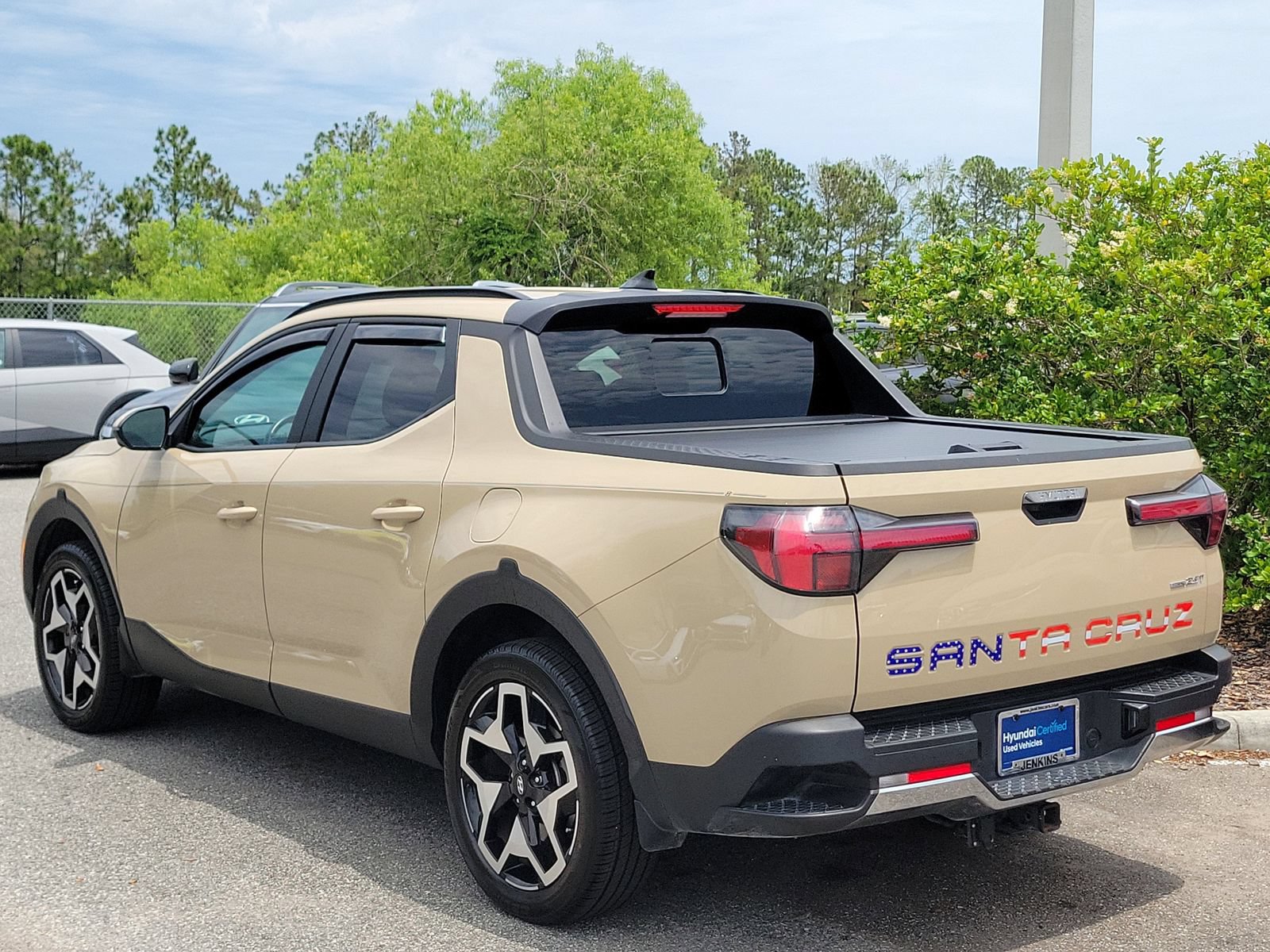 Used 2023 Hyundai Santa Cruz Limited AWD/4WD image 6