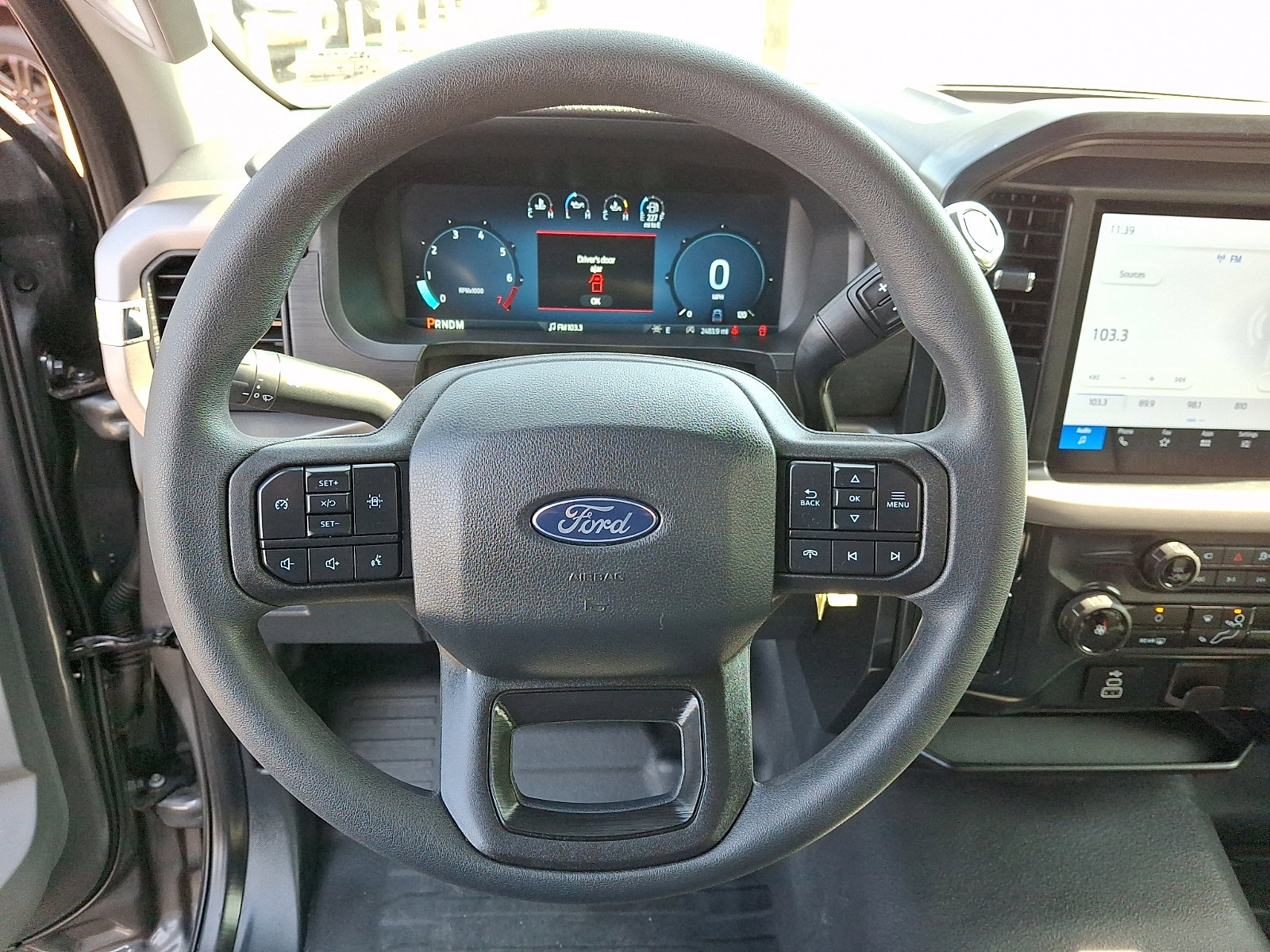 Used 2025 Ford F150 XL w/ Equipment Group 103A High image 18