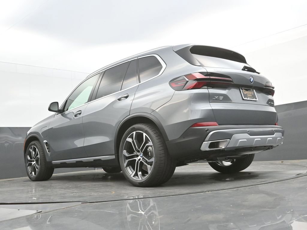 New 2026 BMW X5 xDrive50e AWD/4WD image 44
