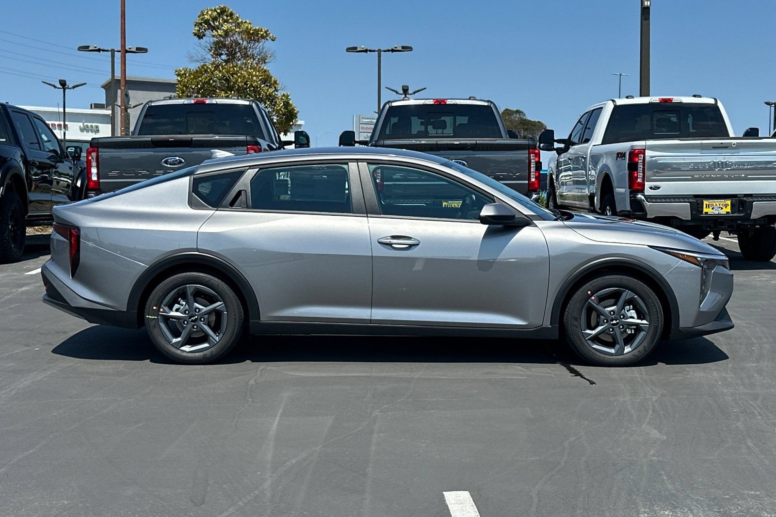 New 2026 Kia K4 FWD image 3