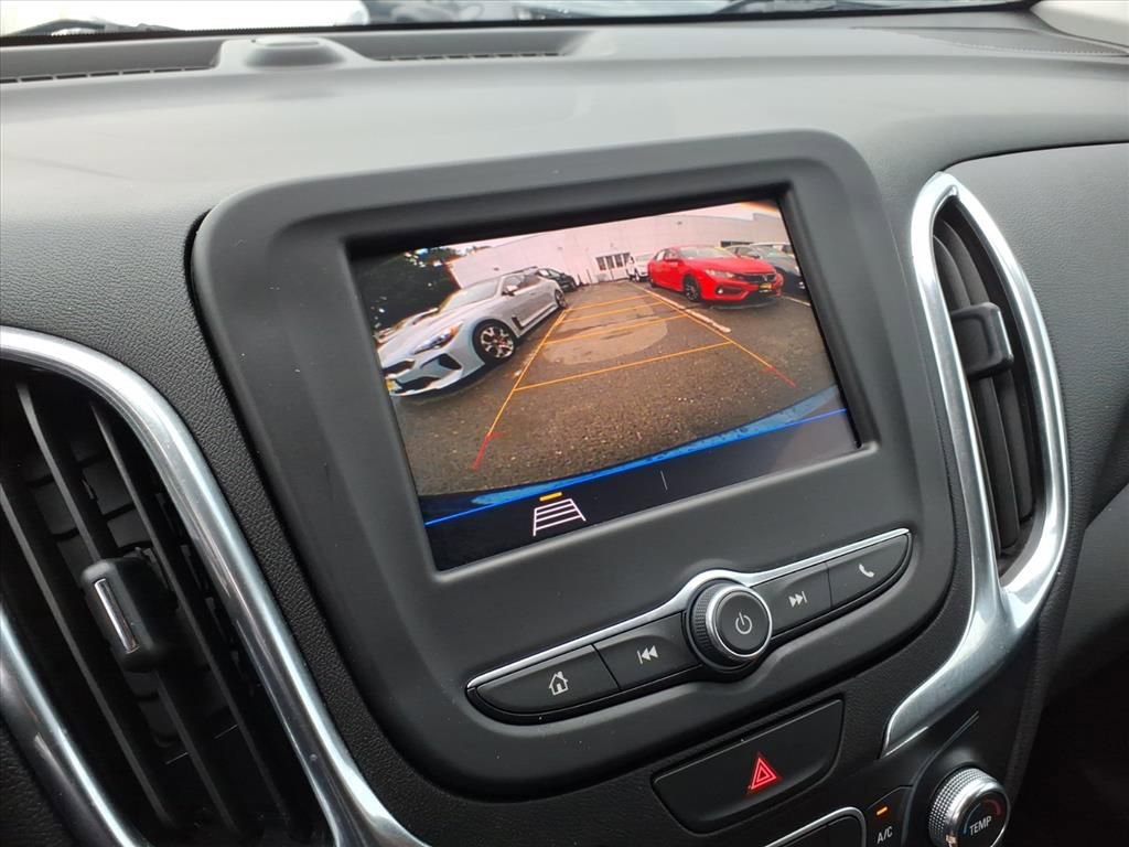 Used 2020 Chevrolet Equinox LT image 17