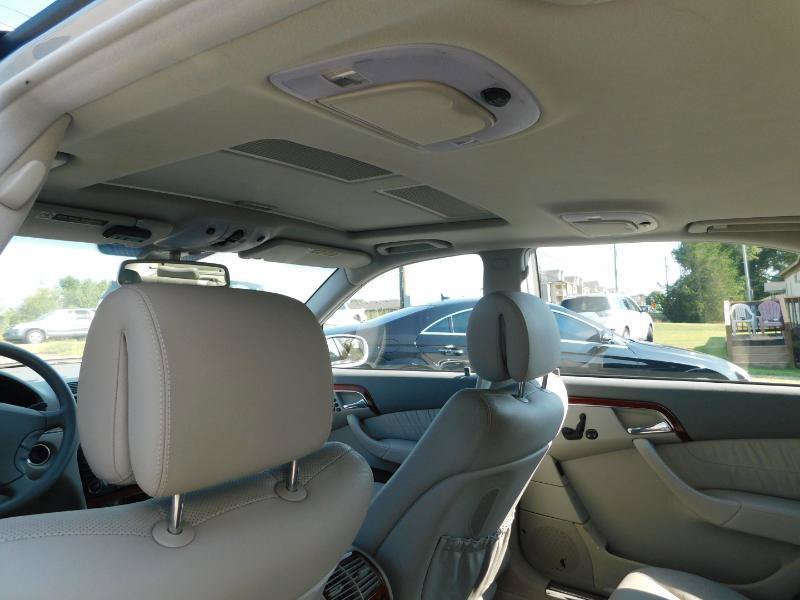 Used 2004 Mercedes-Benz S 430 4MATIC image 17